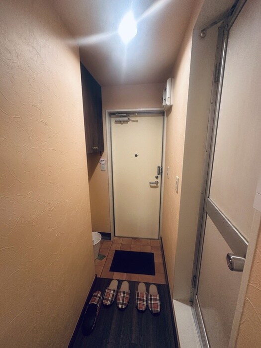 物件内観写真15　(玄関)