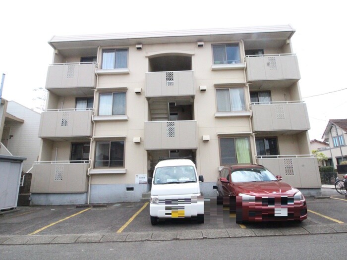 物件外観写真3　(外観写真)