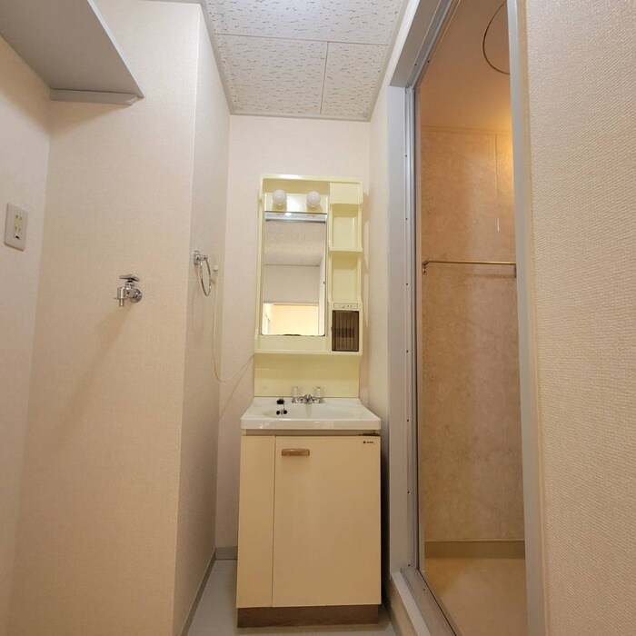 物件内観写真16　(洗面)