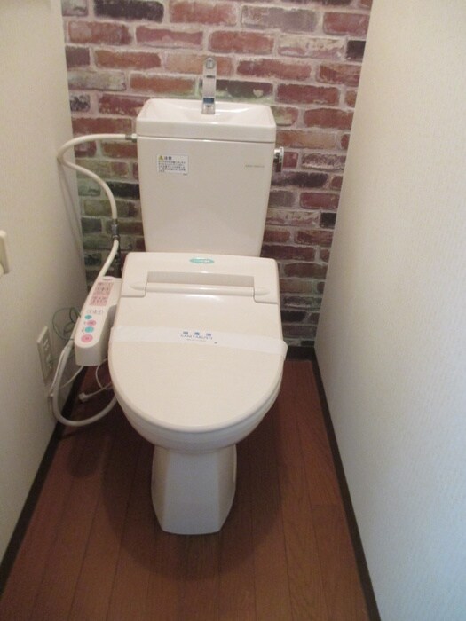 物件内観写真12　(トイレ)