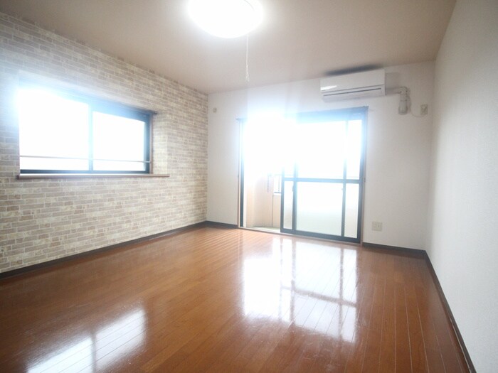 物件内観写真13　(居室)