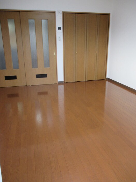 物件内観写真14　(居室)