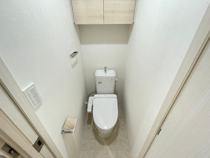 物件内観写真14　(トイレ)