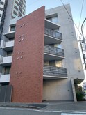 NORTH　WALL