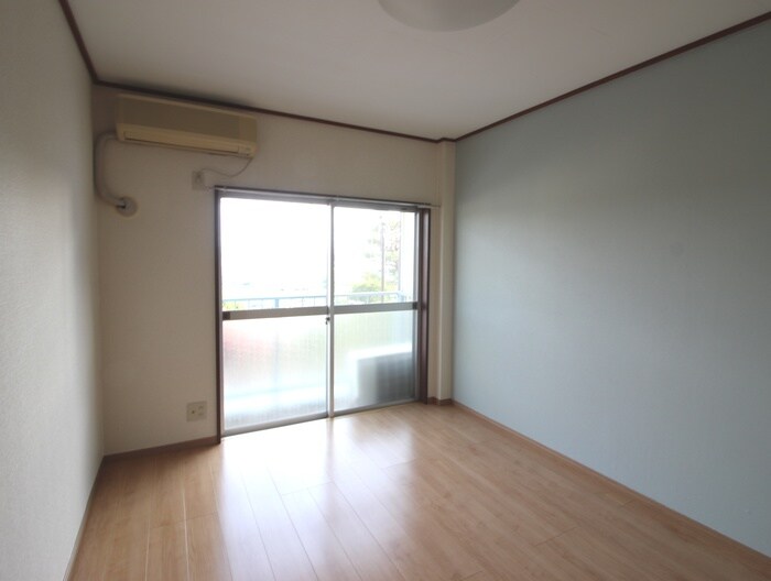 物件内観写真14　(居室)