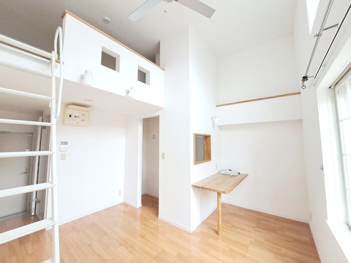 物件内観写真8　(居室)