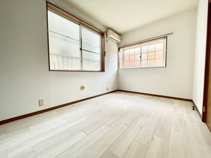 物件内観写真10　(居室)