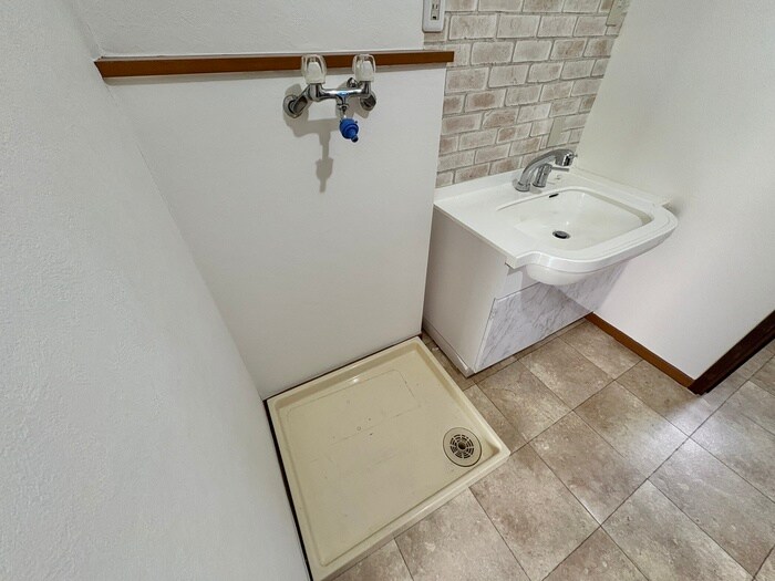 TONTON　HOUSEの洗濯機置場