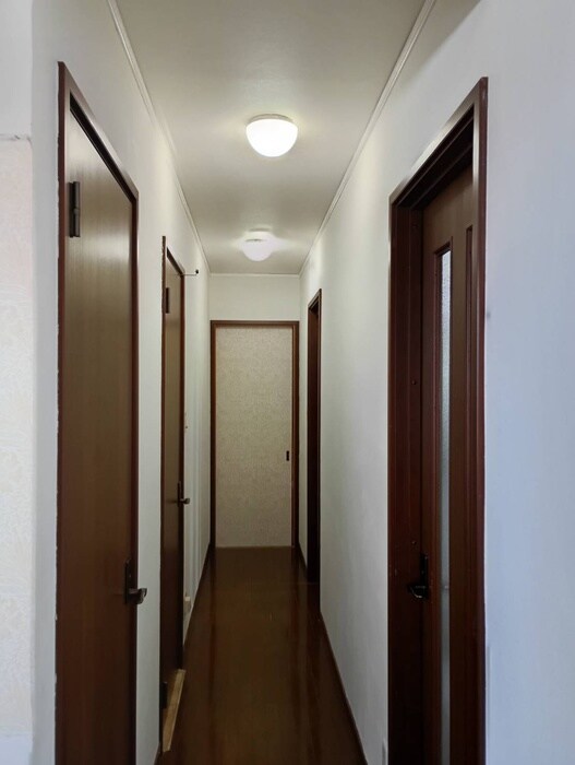 TONTON　HOUSEの廊下