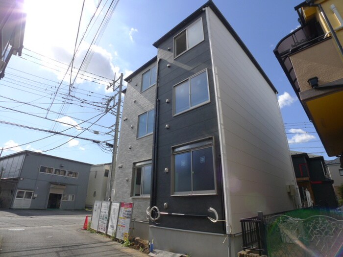 物件外観写真5　(駐輪場)