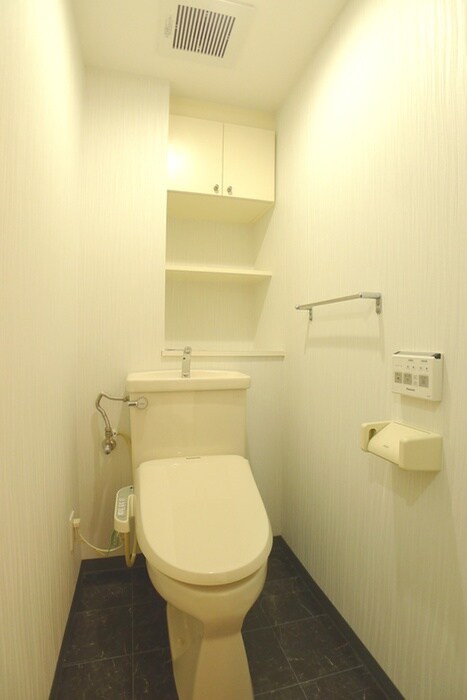 物件内観写真16　(トイレ)