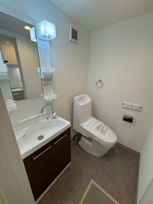 物件内観写真12　(洗面)