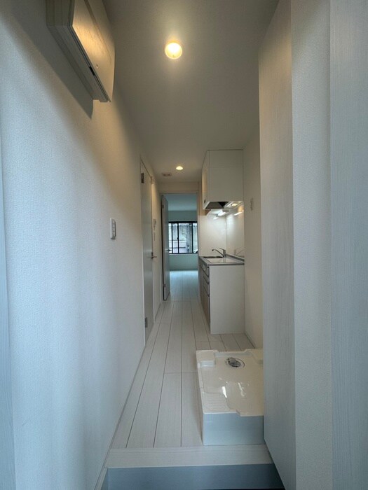 物件内観写真15　(廊下)