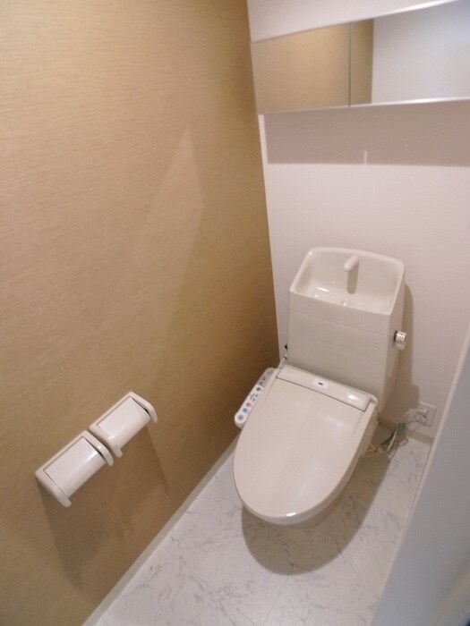 物件内観写真14　(トイレ)