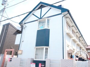 シオンハウス外観写真