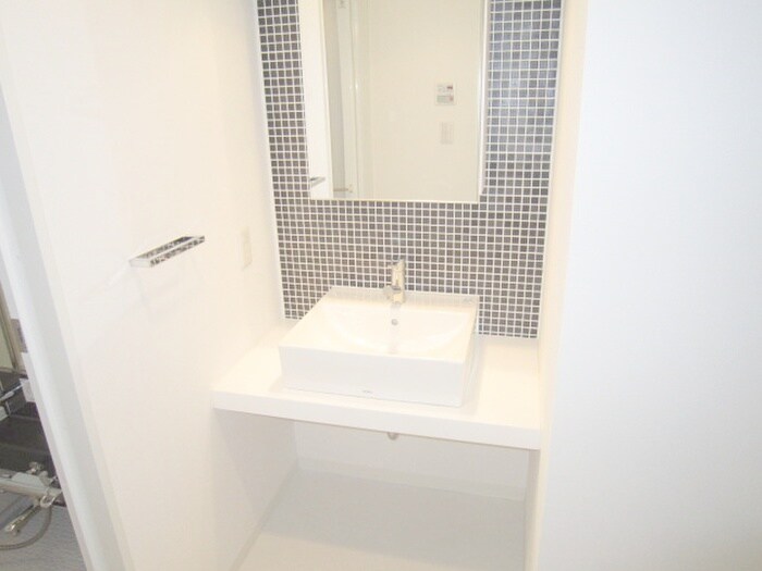 物件内観写真11　(洗面)