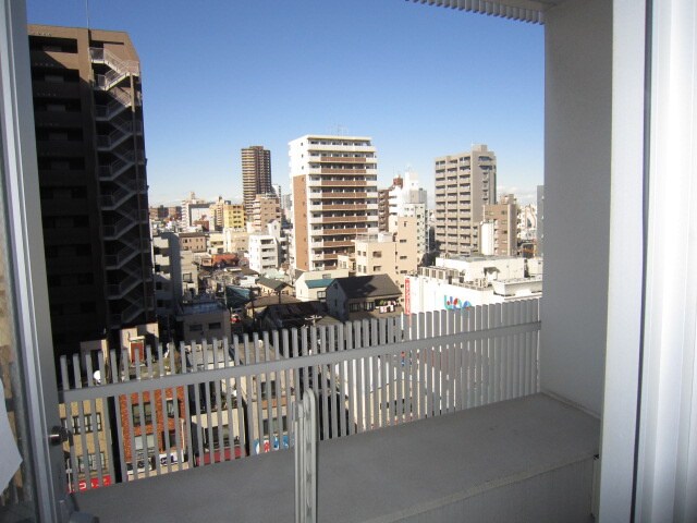 物件内観写真15　(室内からの展望)