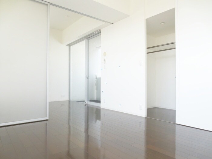 物件内観写真16　(居室)