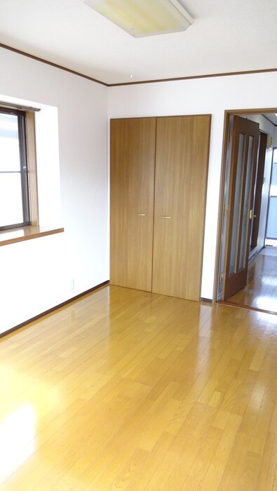 物件内観写真12　(居室)