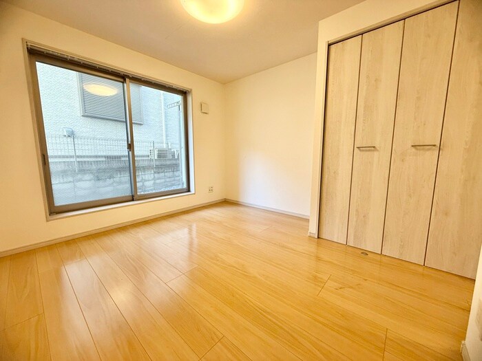 物件内観写真7　(居室)