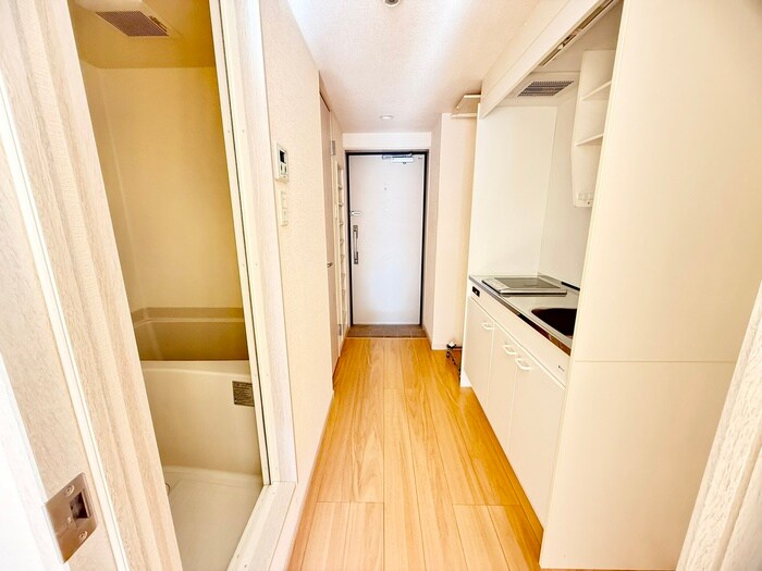 物件内観写真19　(廊下)