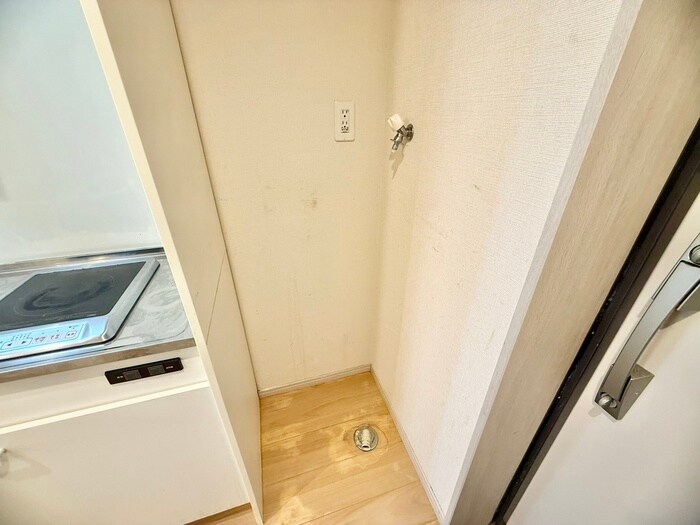 物件内観写真21　(洗濯機置場)