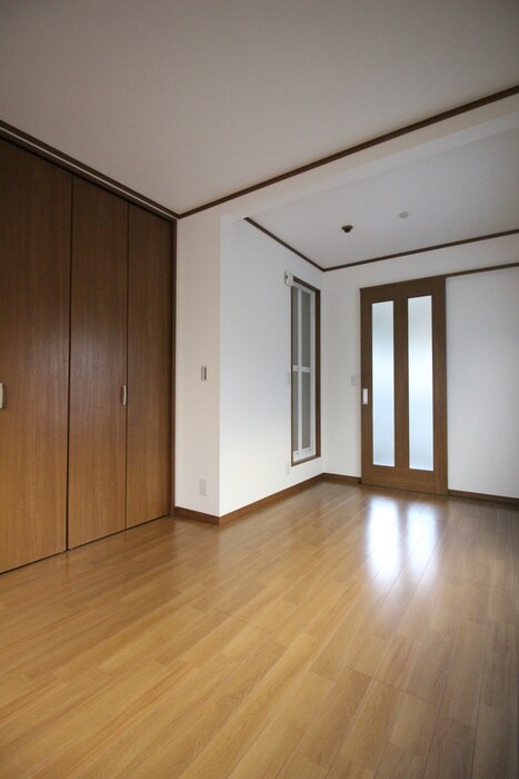 物件内観写真10　(居室)