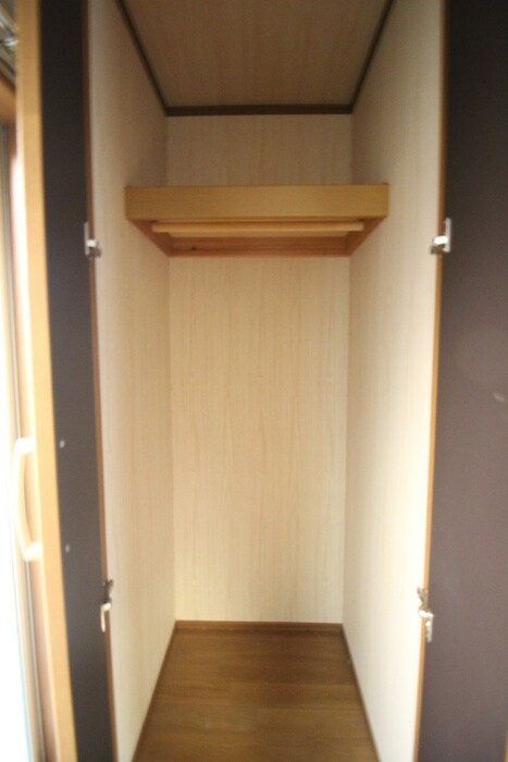 物件内観写真16　(収納)