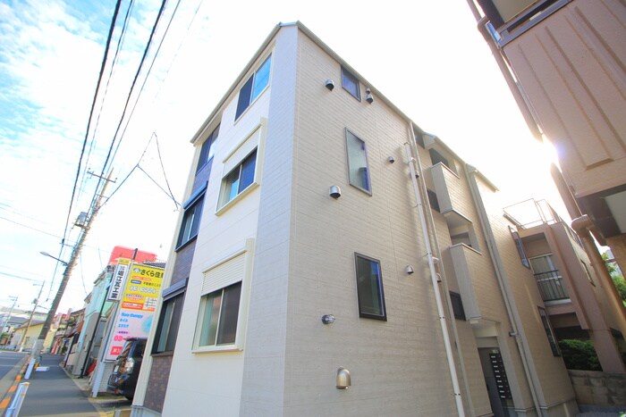 物件外観写真2　(外観写真)