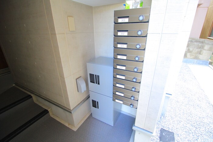 物件外観写真3　(建物設備)