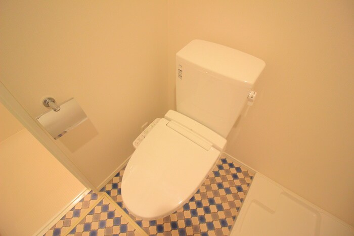 物件内観写真14　(トイレ)