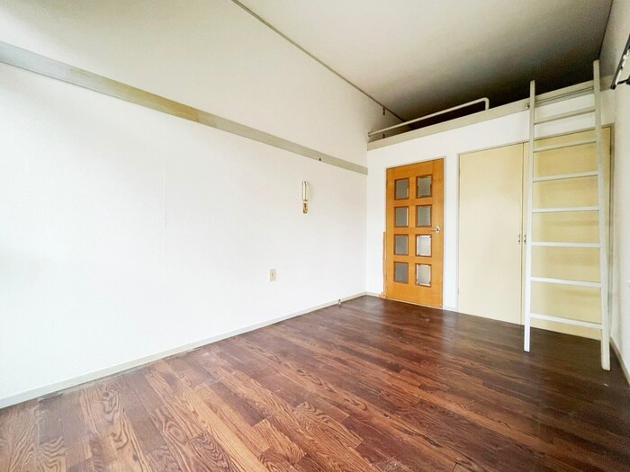 物件内観写真9　(居室)