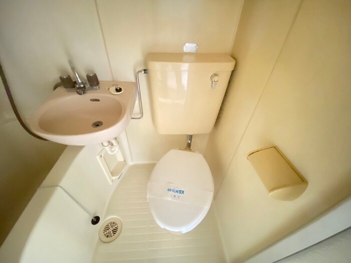 物件内観写真14　(トイレ)