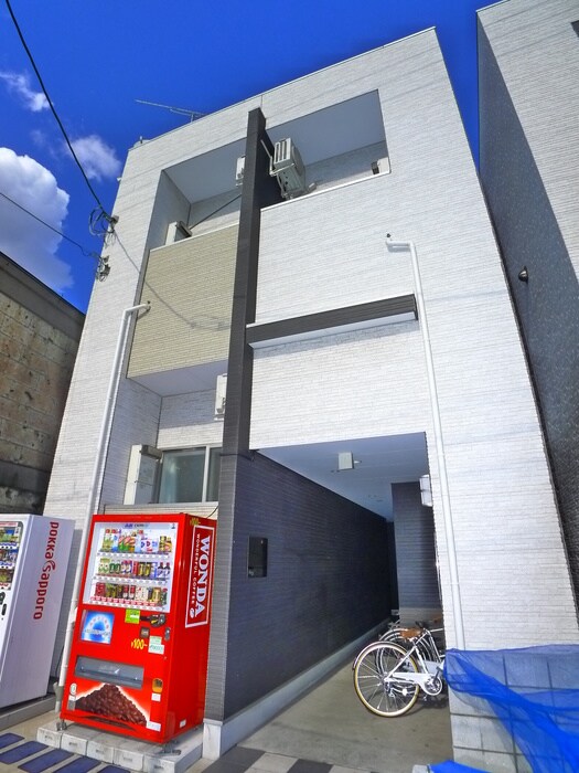 物件外観写真1　(外観写真)