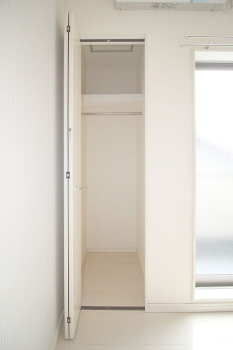 物件内観写真8　(収納)