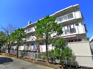 ﾒｿﾞﾝ赤井外観写真