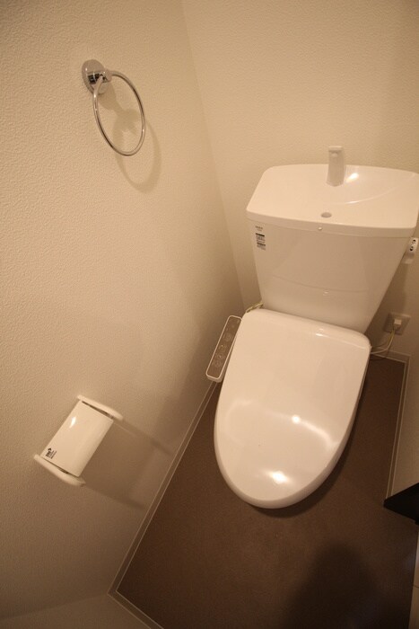 物件内観写真13　(トイレ)