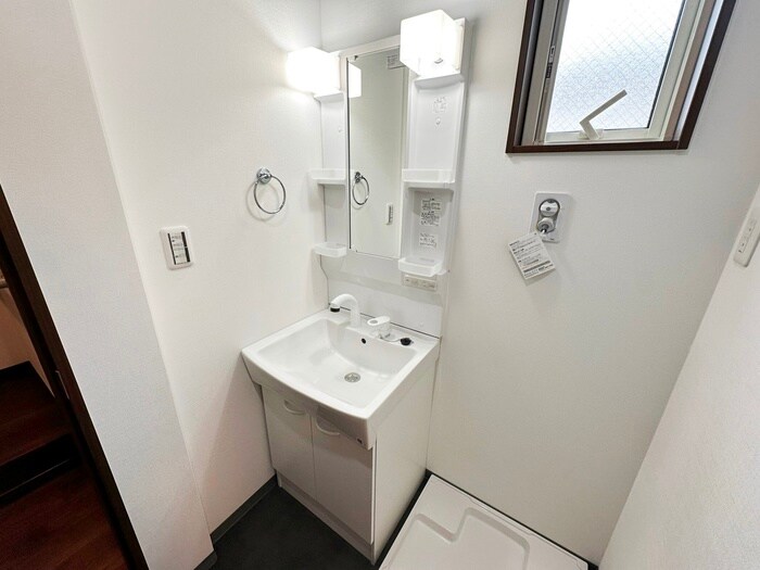 物件内観写真14　(洗面)