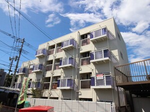 第二パ－クハイムユニ(204)外観写真