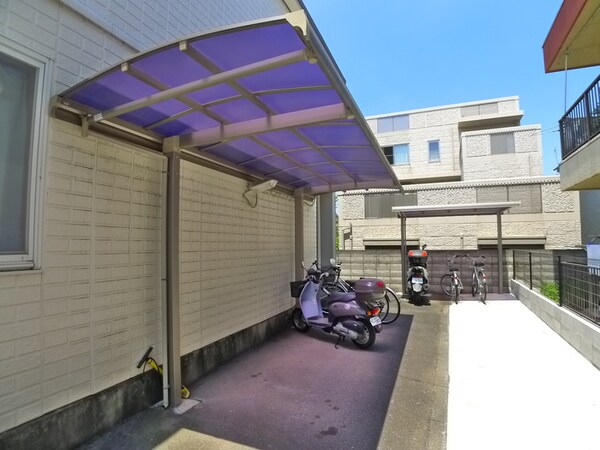 駐輪場