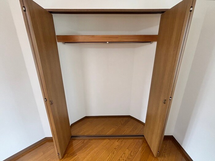 物件内観写真13　(収納)