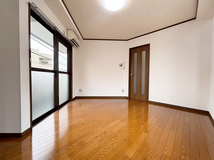 物件内観写真15　(居室)