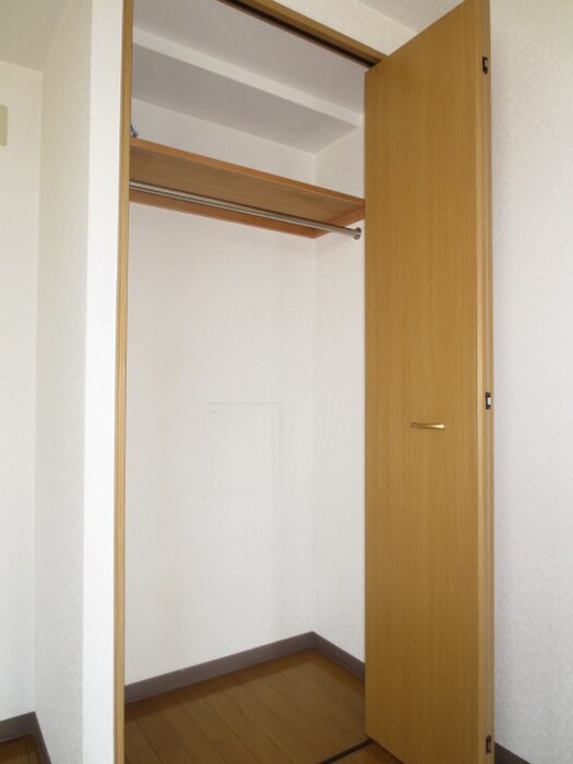 物件内観写真8　(収納)