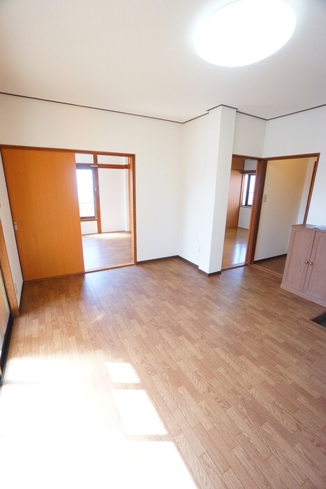 物件内観写真10　(内観写真)