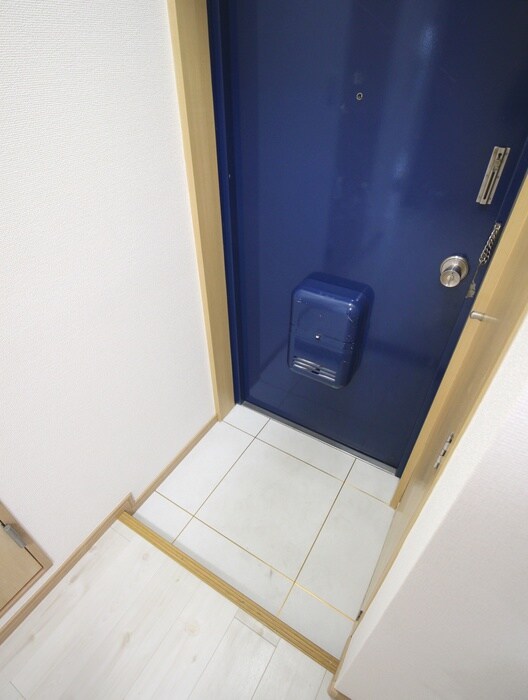 物件内観写真18　(玄関)