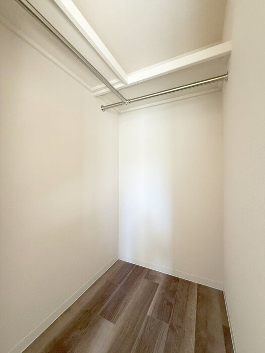 物件内観写真12　(収納)