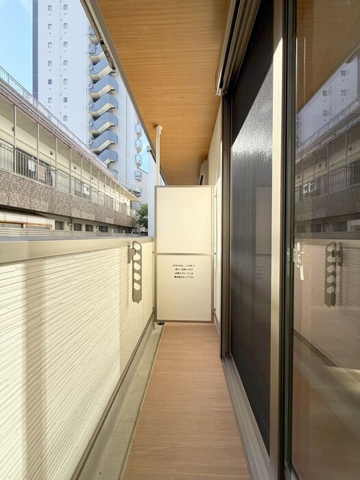 物件内観写真13　(ベランダ・バルコニー)