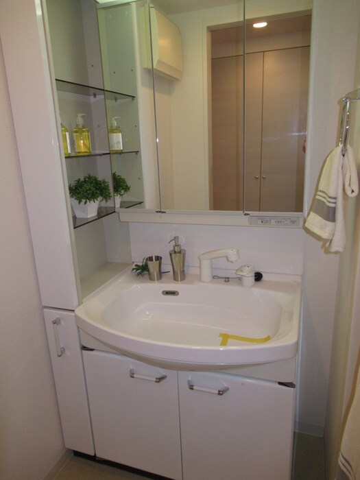 物件内観写真11　(洗面)