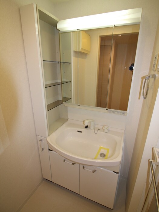 物件内観写真11　(洗面)