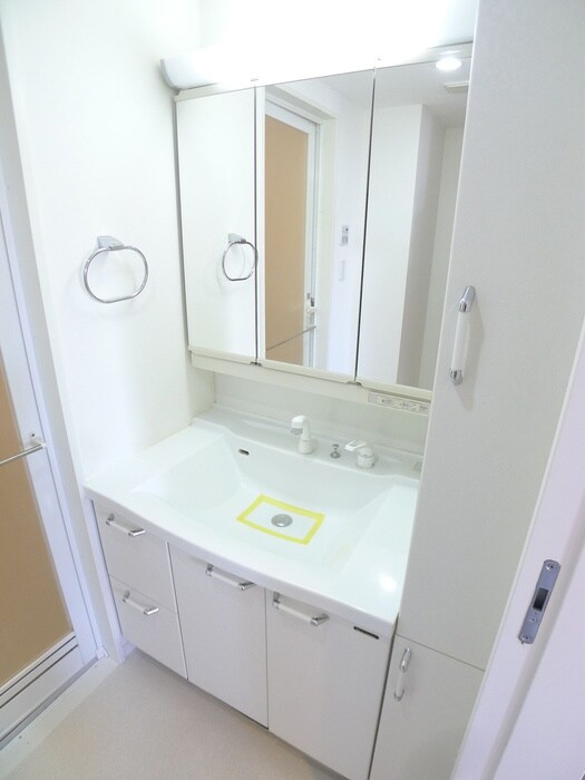 物件内観写真11　(洗面)